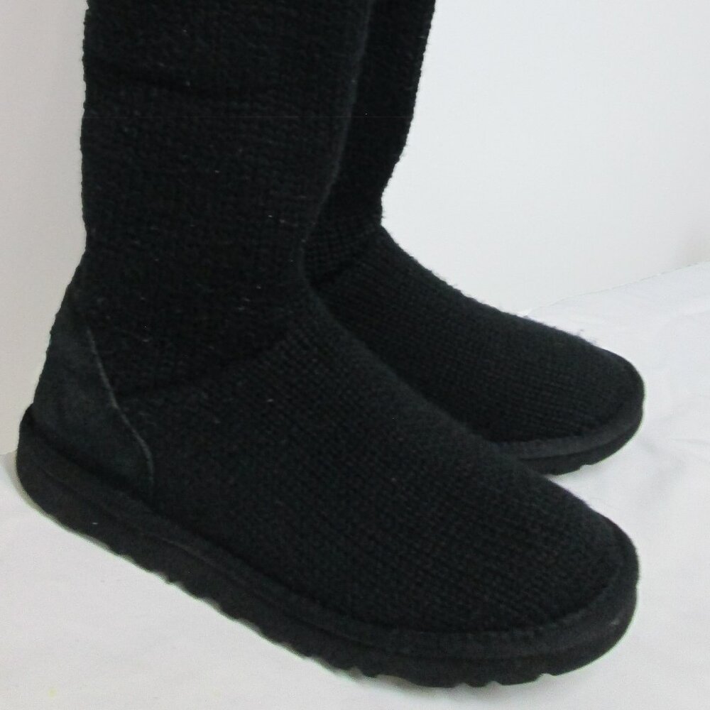 UGG Womens Classic Cardy Knit Knee High Boots/Shoes Black Size 8